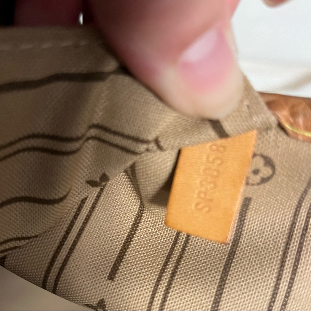 LV Monogram Neverfull GM Authentic